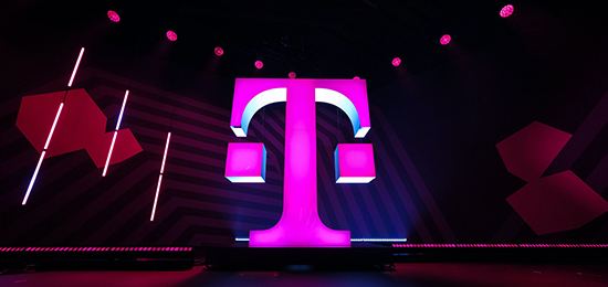 德國電信Telekom升級品牌標(biāo)志設(shè)計